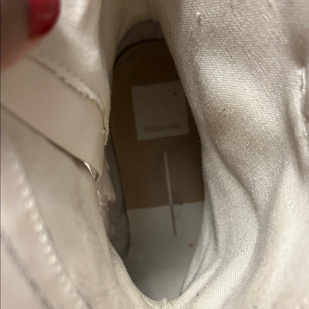 Dolce Vita Cream Ankle Booties - Picture 4 of 10
